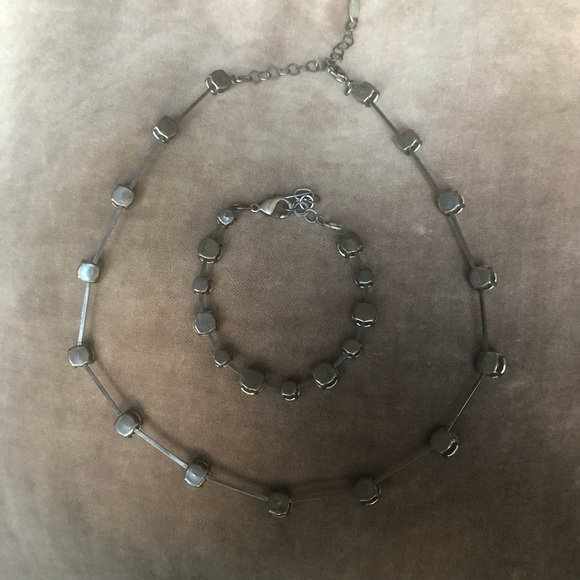 Atlantis Berlin station necklace and bracelet set - Picture 8 of 8